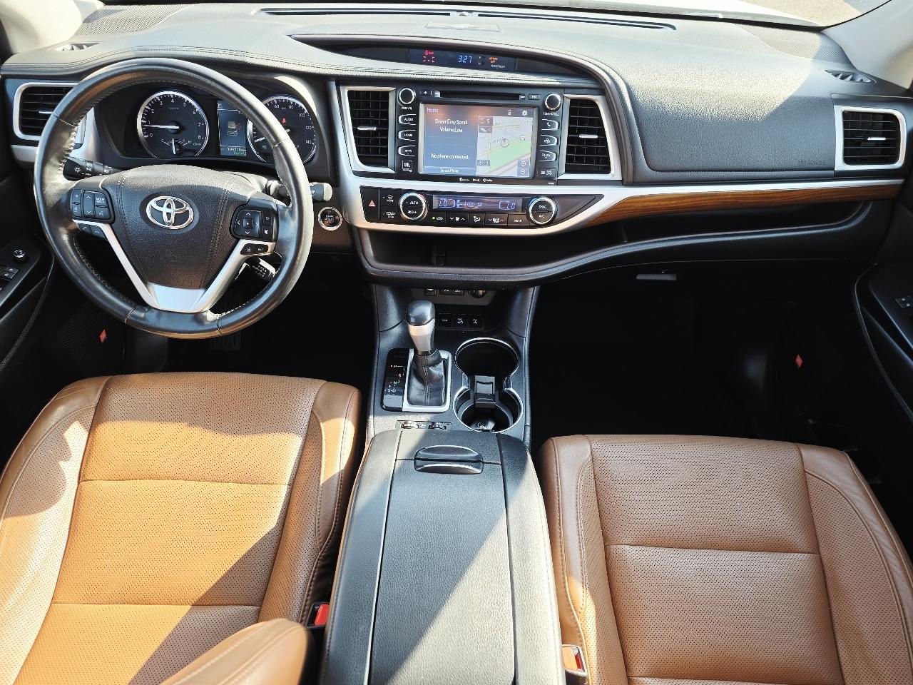 Toyota Highlander Limited AWD V6 2017