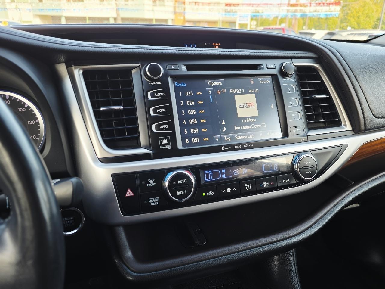 Toyota Highlander Limited AWD V6 2017
