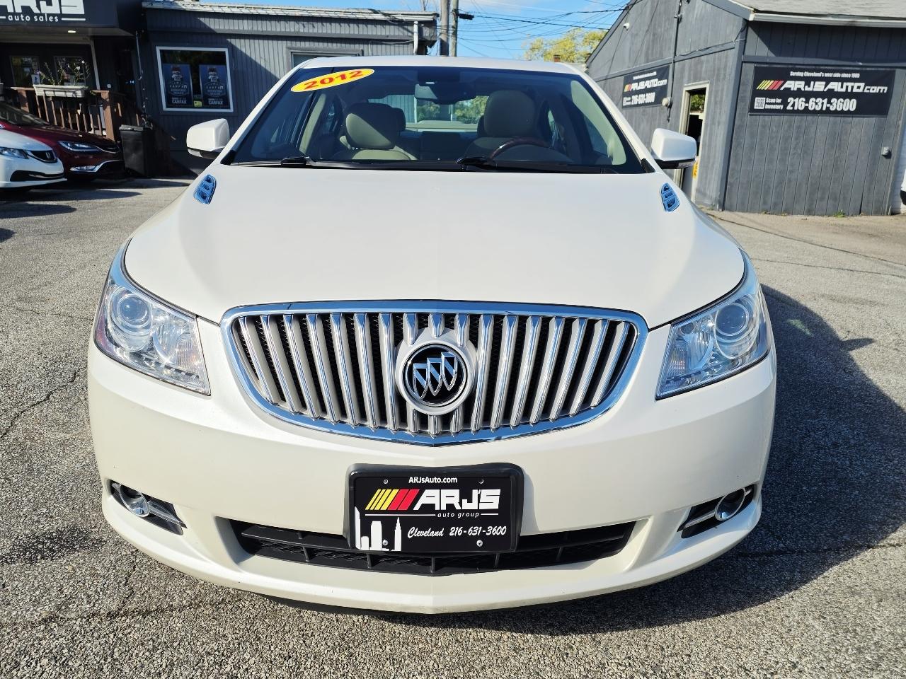 Buick LaCrosse Premium Package 2, w/Leather 2012
