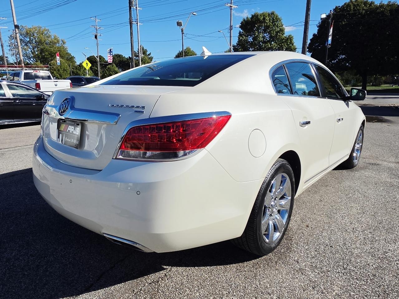 Buick LaCrosse Premium Package 2, w/Leather 2012