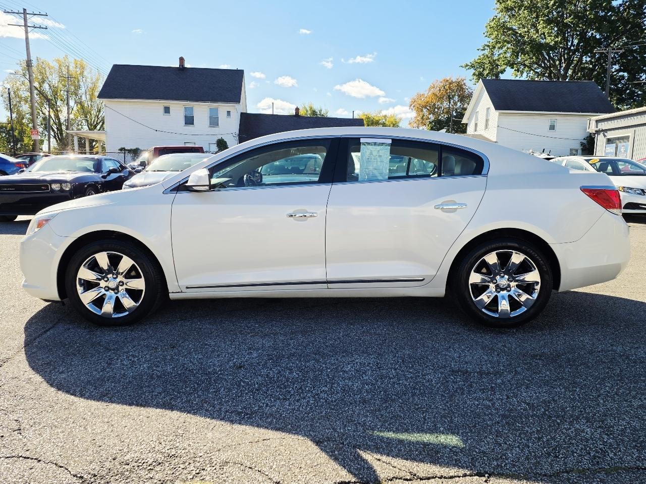 Buick LaCrosse Premium Package 2, w/Leather 2012