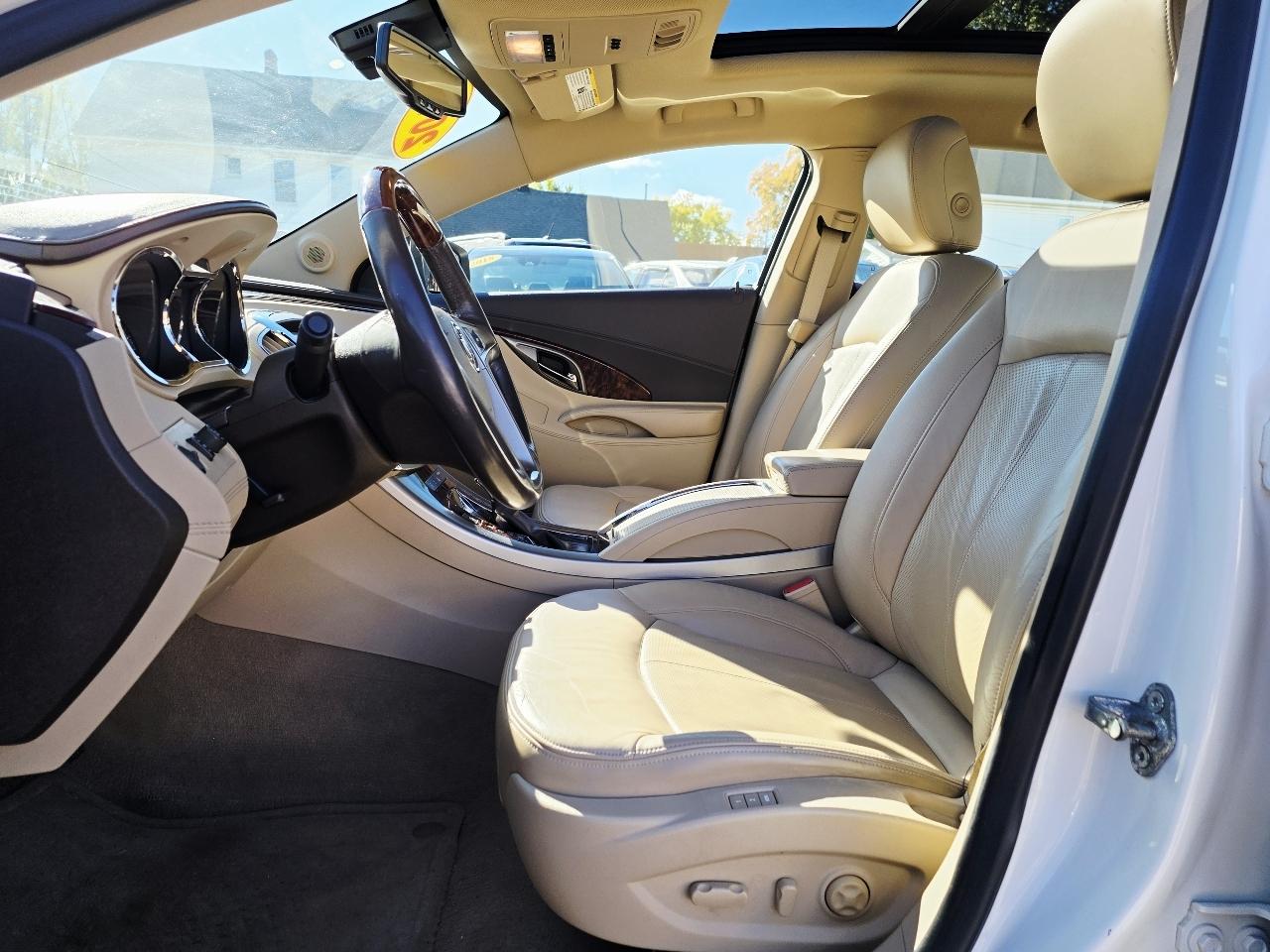 Buick LaCrosse Premium Package 2, w/Leather 2012