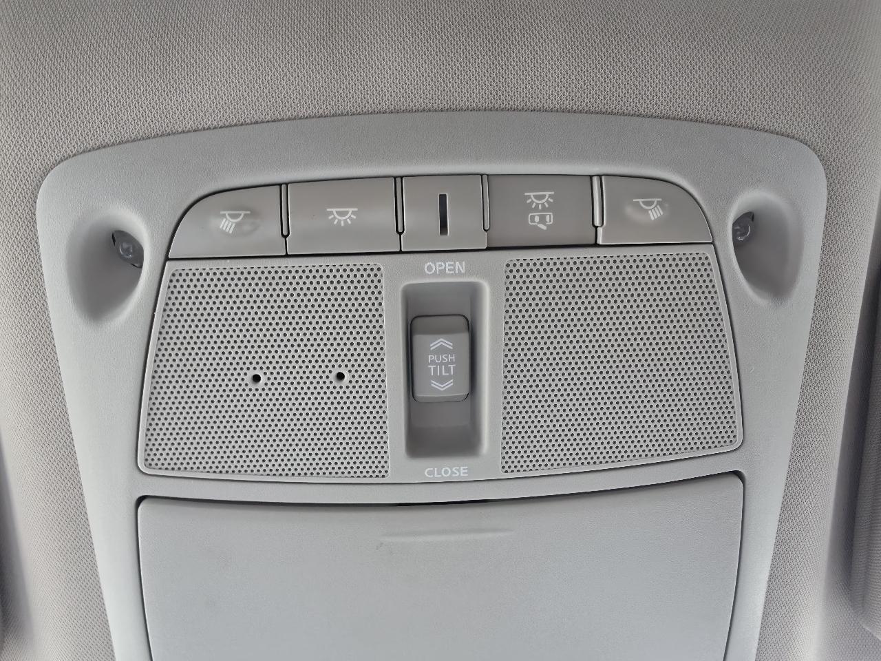 Nissan Murano S AWD 2017