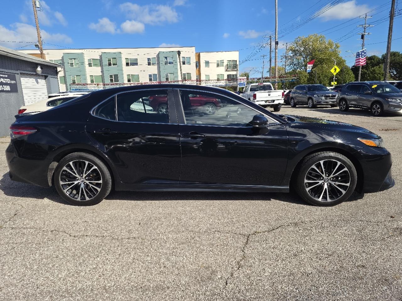 Toyota Camry L 2018