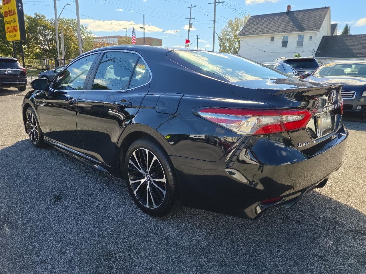 Toyota Camry L 2018