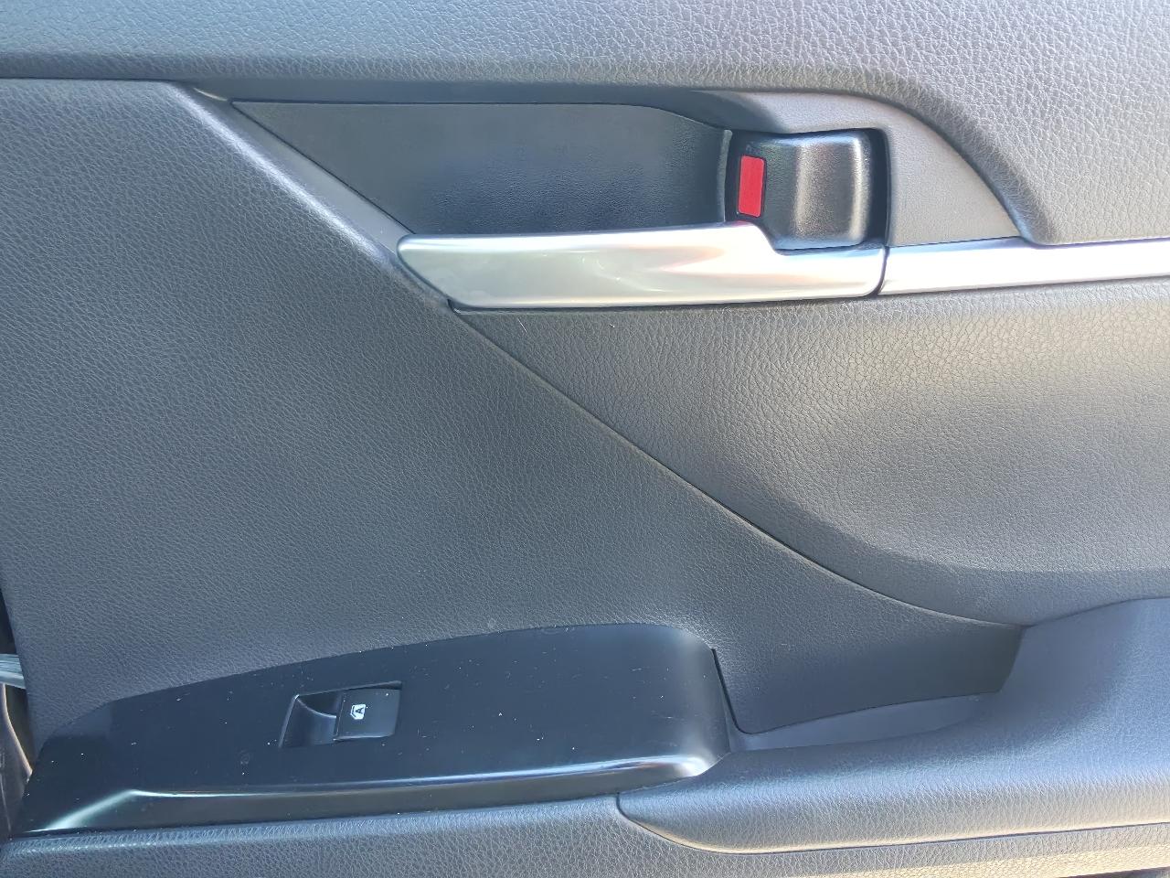Toyota Camry L 2018