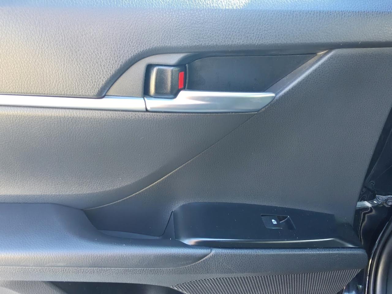 Toyota Camry L 2018