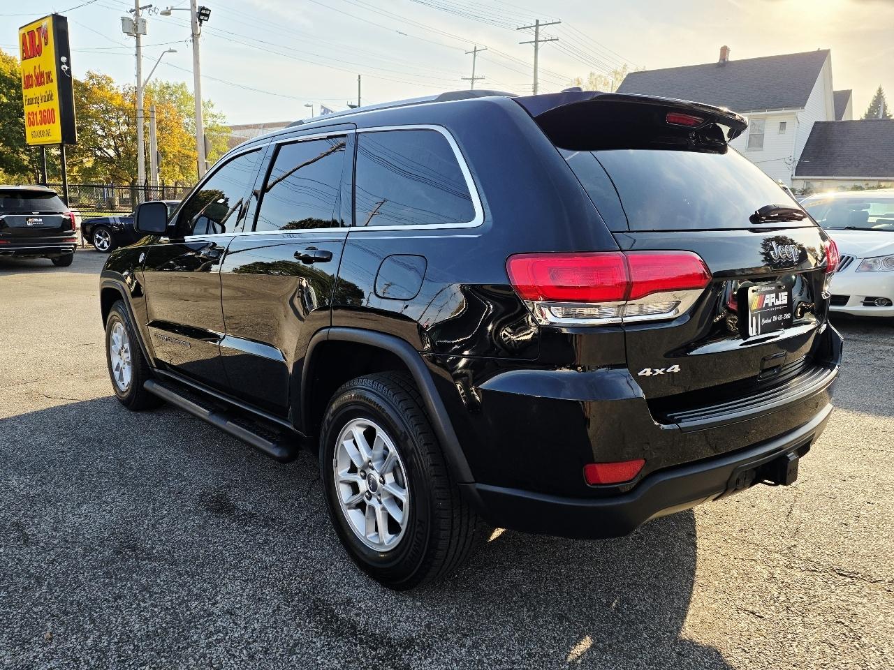 Jeep Grand Cherokee Laredo 4WD 2018