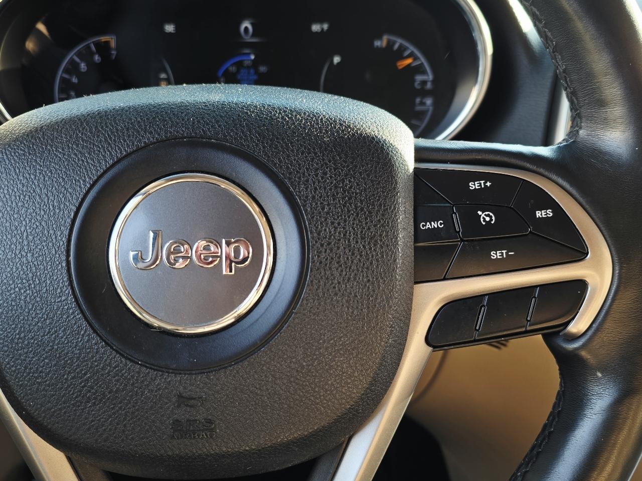 Jeep Grand Cherokee Laredo 4WD 2018