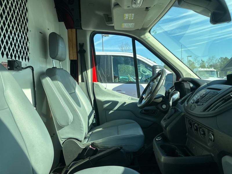 Ford Transit Van T-250 130" Med Rf 9000 GVWR Dual Dr 2018