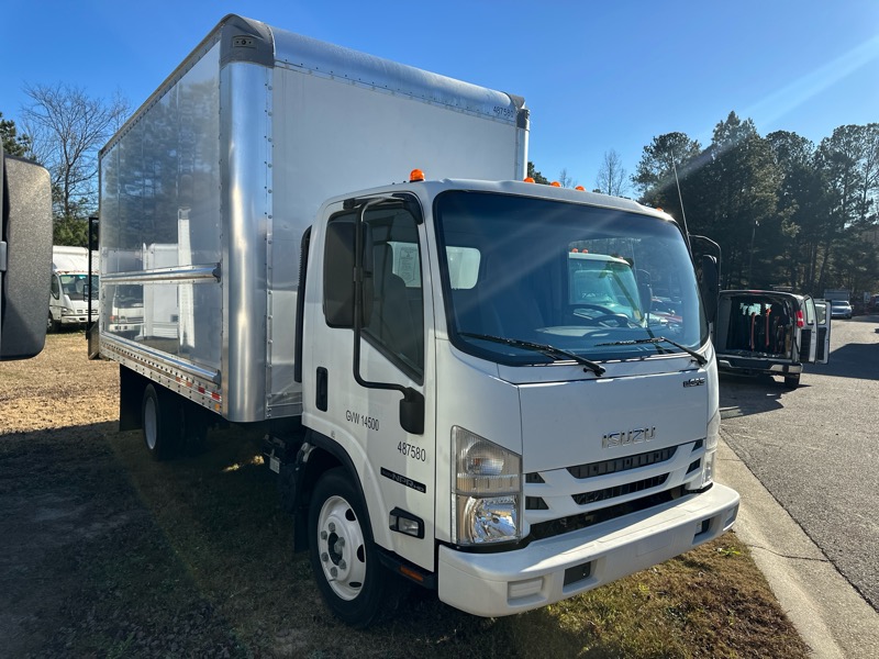 Isuzu NPR HD  2021