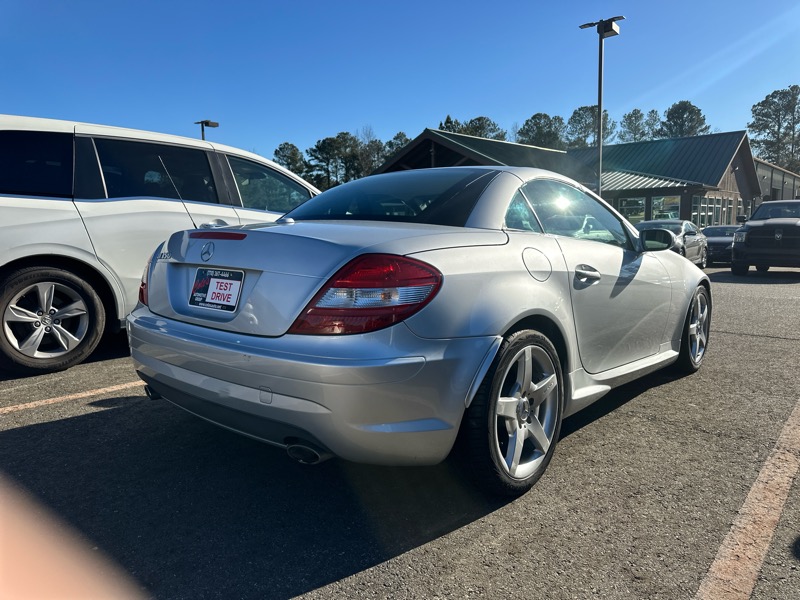 Mercedes-Benz SLK-Class Roadster 3.5L 2006