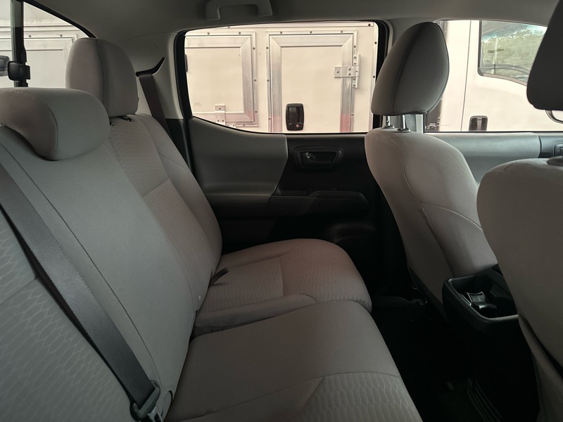 Toyota Tacoma 2WD SR5 Double Cab 5' Bed I4 AT (Natl) 2019