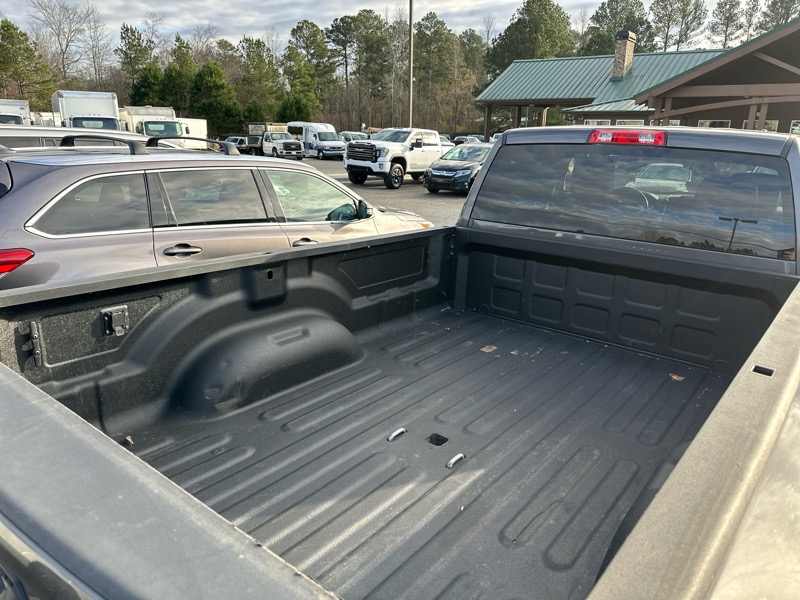 RAM 3500 Big Horn 4x4 Crew Cab 8' Box 2024