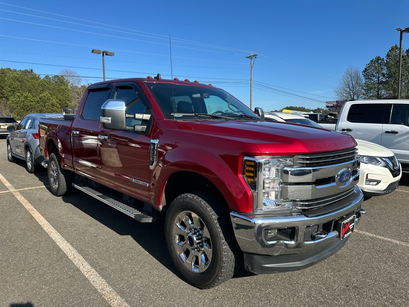 Ford Super Duty F-250 SRW Lariat 4WD Crew Cab 6.75' Box 2019