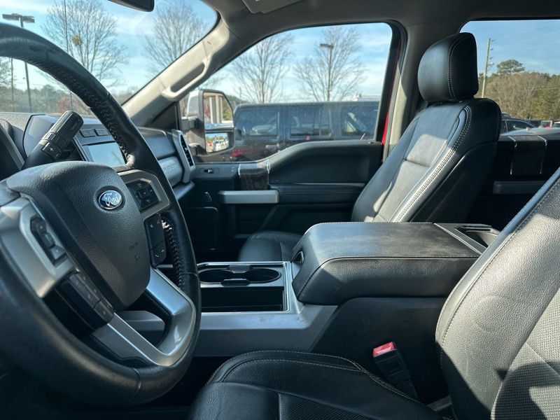 Ford Super Duty F-250 SRW Lariat 4WD Crew Cab 6.75' Box 2019