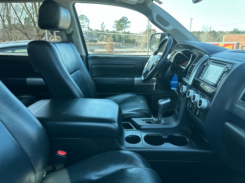 Toyota Sequoia TRD Sport 4WD 2018