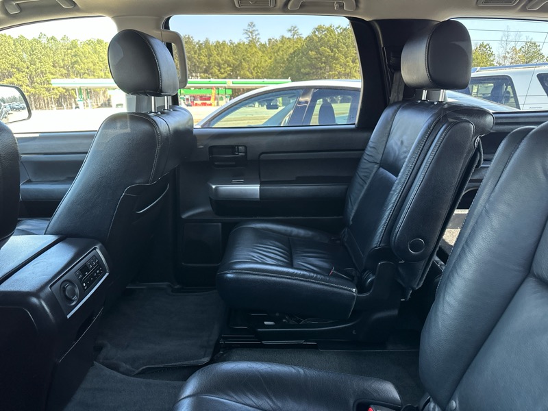 Toyota Sequoia TRD Sport 4WD 2018