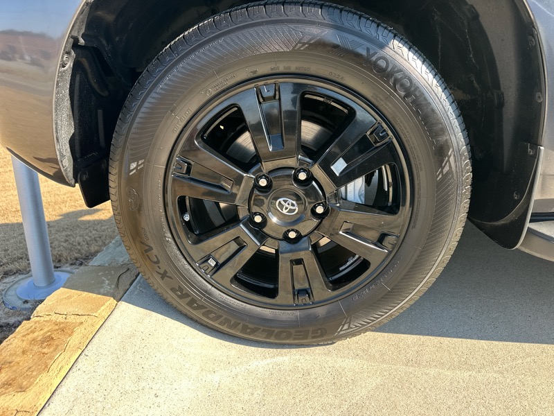 Toyota Sequoia TRD Sport 4WD 2018