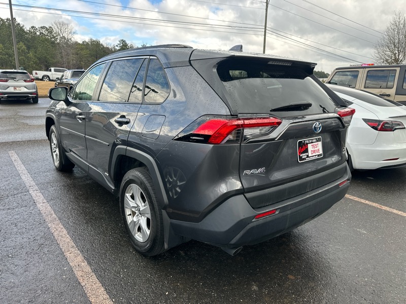 Toyota RAV4 Hybrid XLE AWD (Natl) 2021