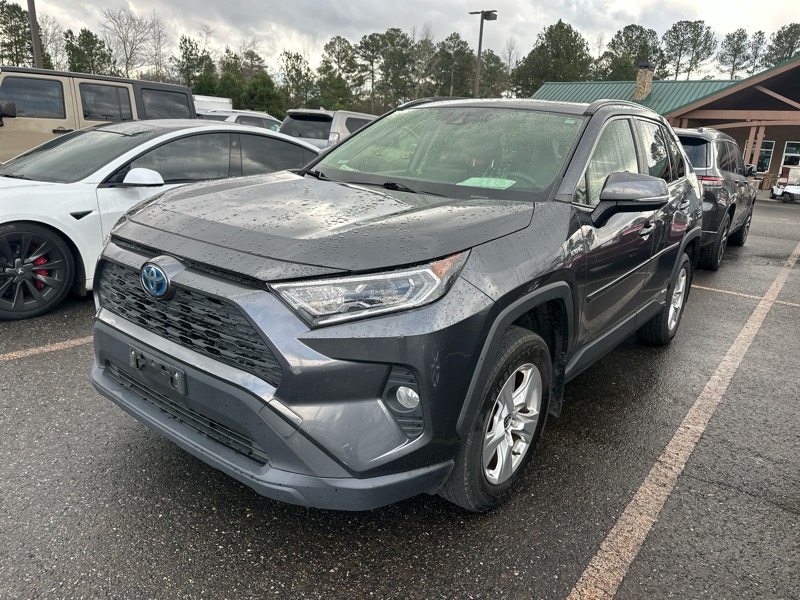 Toyota RAV4 Hybrid XLE AWD (Natl) 2021