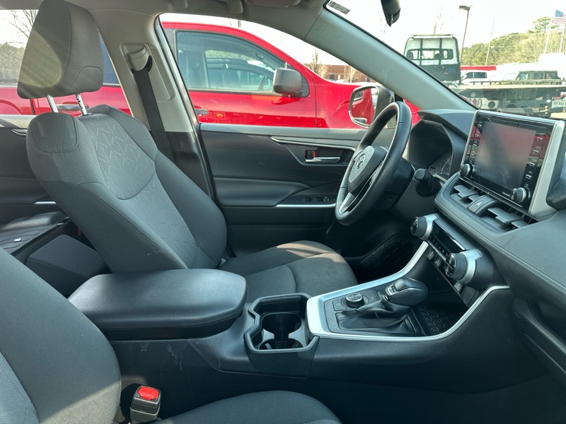 Toyota RAV4 Hybrid XLE AWD (Natl) 2021