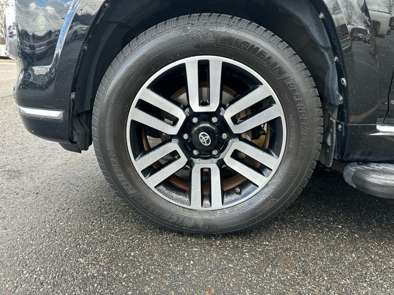 Toyota 4Runner RWD 4dr V6 SR5 Premium (Natl) 2016