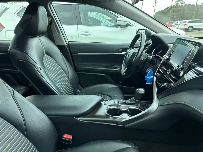 Toyota Camry SE Nightshade 4D Sedan 2024