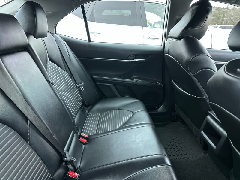 Toyota Camry SE Nightshade 4D Sedan 2024