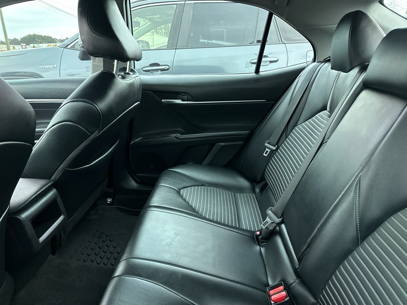 Toyota Camry SE Nightshade 4D Sedan 2024