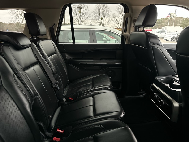 Ford Expedition Max XLT 4x2 2024