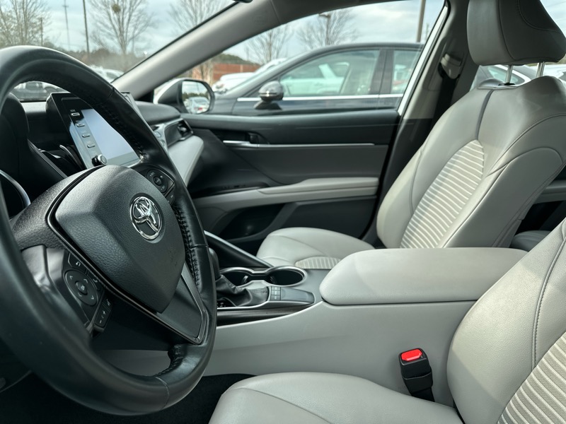 Toyota Camry SE Nightshade 4D Sedan 2024