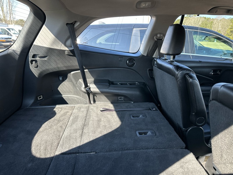 Honda Pilot AWD 4dr Elite w/RES & Navi 2016