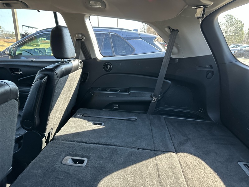 Honda Pilot AWD 4dr Elite w/RES & Navi 2016