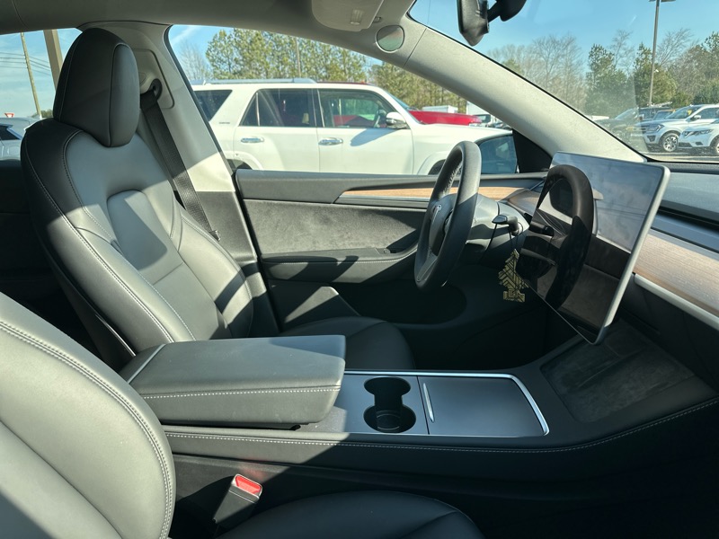 Tesla Model Y Long Range AWD 2023