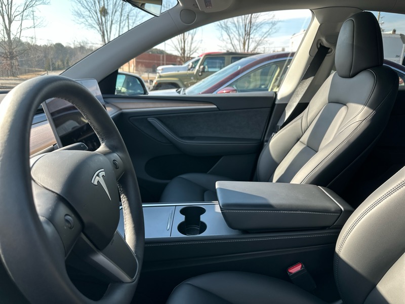 Tesla Model Y Long Range AWD 2023