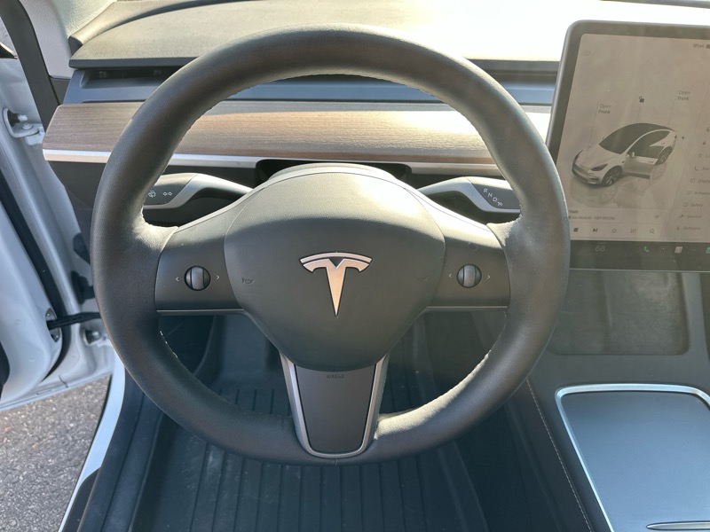Tesla Model Y Long Range AWD 2023