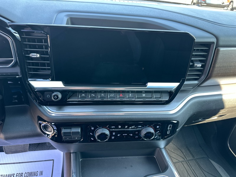 Chevrolet Silverado 1500 4WD Crew Cab 147" High Country 2025