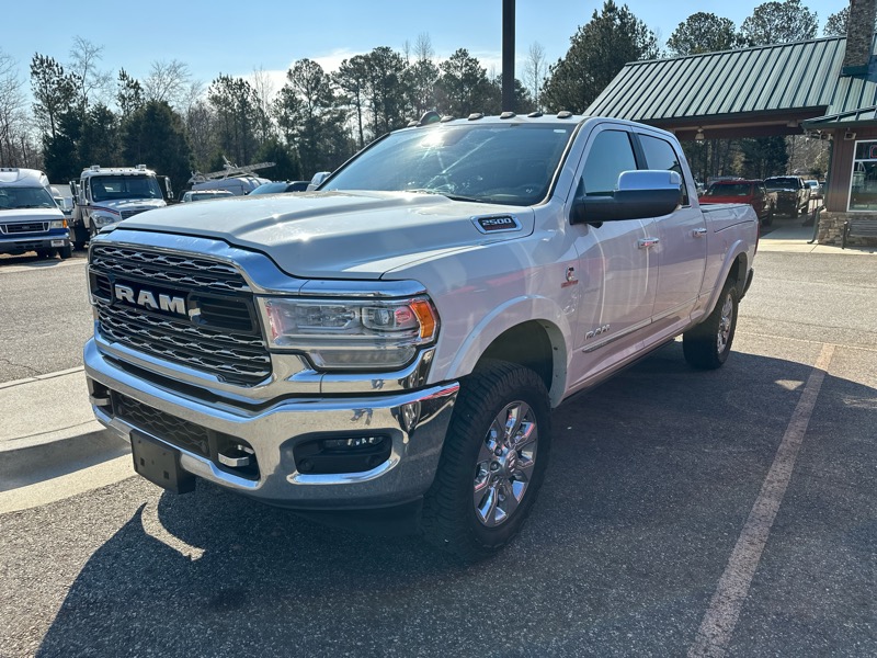 RAM 2500 Limited 4x4 Crew Cab 6'4" Box 2019