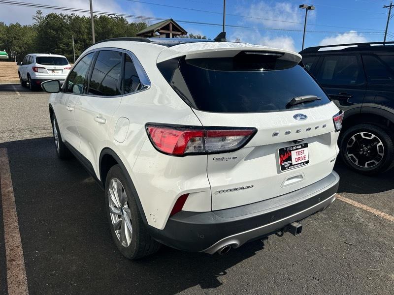 Ford Escape Titanium AWD 2022