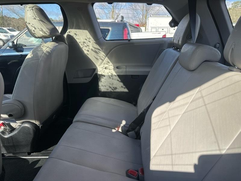 Toyota Sienna Limited 2017