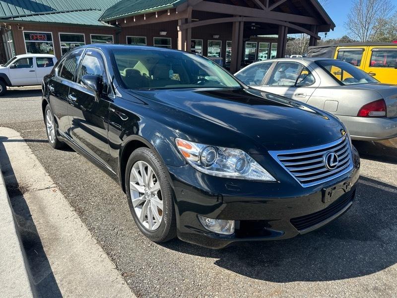 Lexus LS 460 4dr Sdn AWD 2011