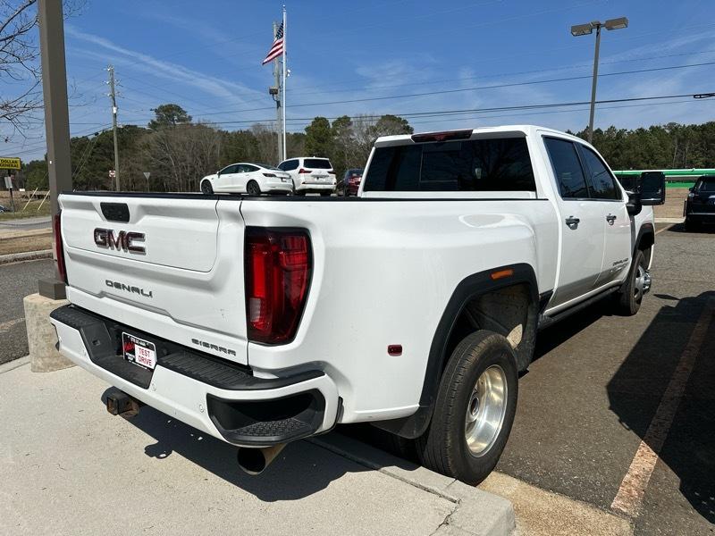 GMC Sierra 3500HD 4WD Crew Cab 172" Denali 2023
