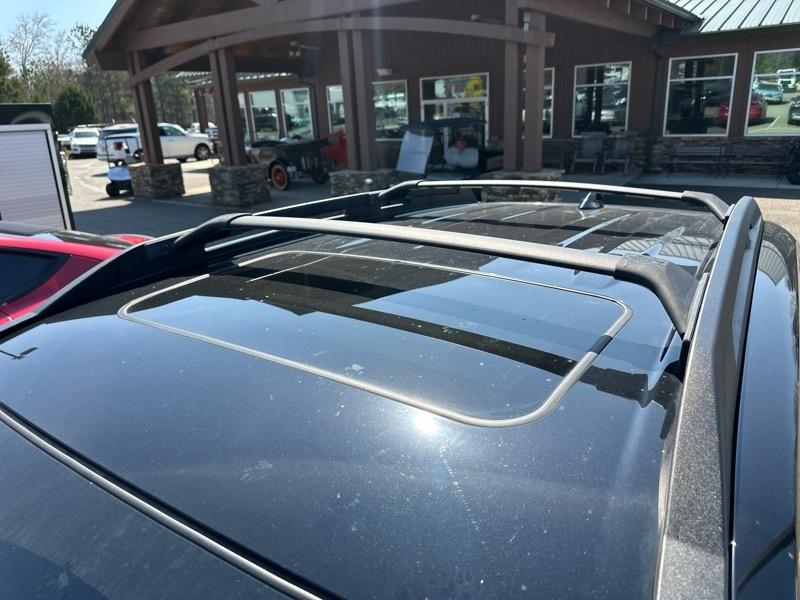 Toyota RAV4 Adventure AWD (Natl) 2019