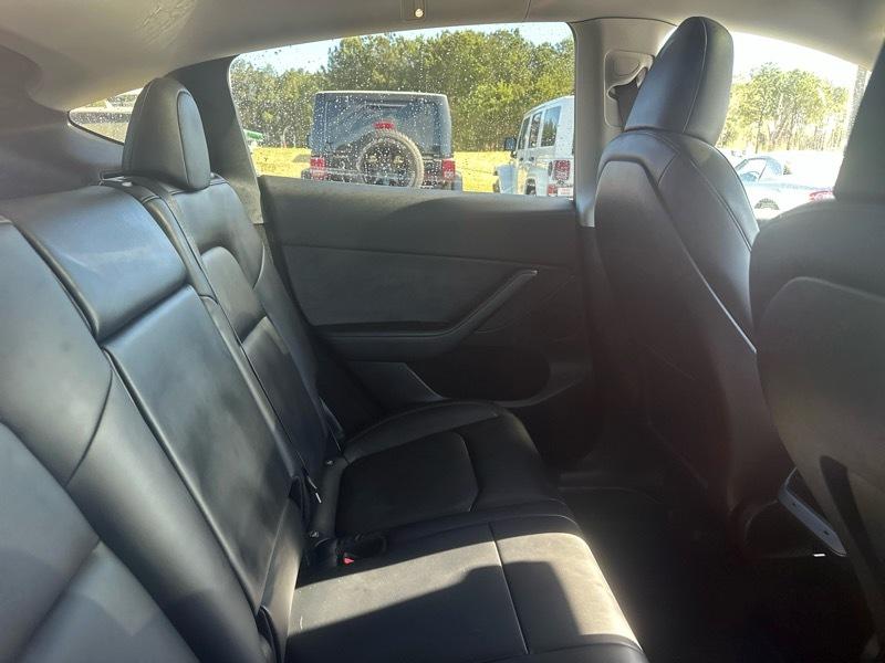 Tesla Model Y Long Range AWD 2023