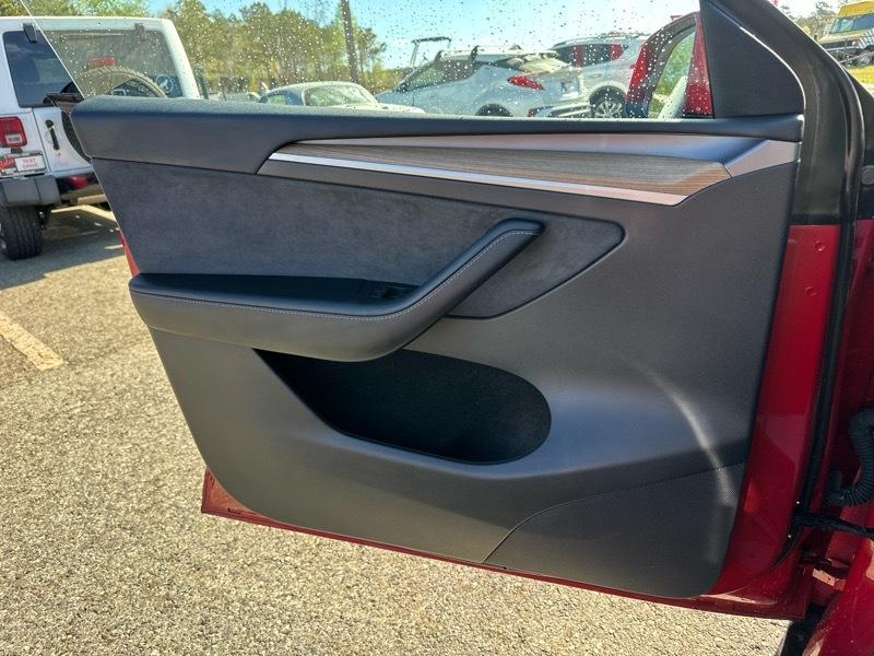 Tesla Model Y Long Range AWD 2023