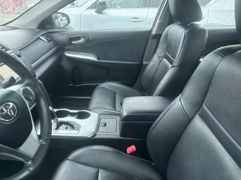 Toyota Camry 4dr Sdn I4 Auto L (Natl) 2012