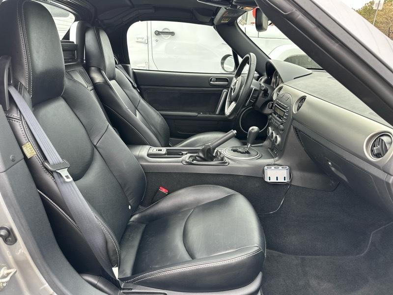 Mazda MX-5 Miata 2dr Conv Hard Top Auto Grand Touring 2012