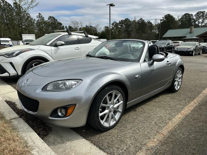 Mazda MX-5 Miata 2dr Conv Hard Top Auto Grand Touring 2012