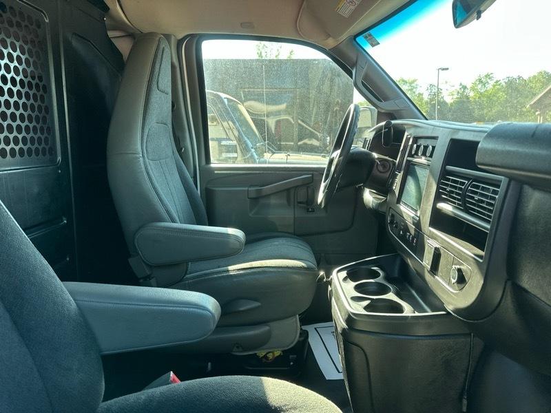 Chevrolet Express Cargo Van RWD 2500 135" 2019